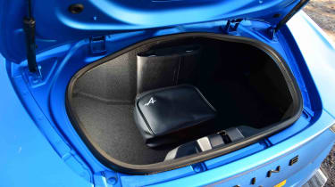 Alpine A110 R - rear boot